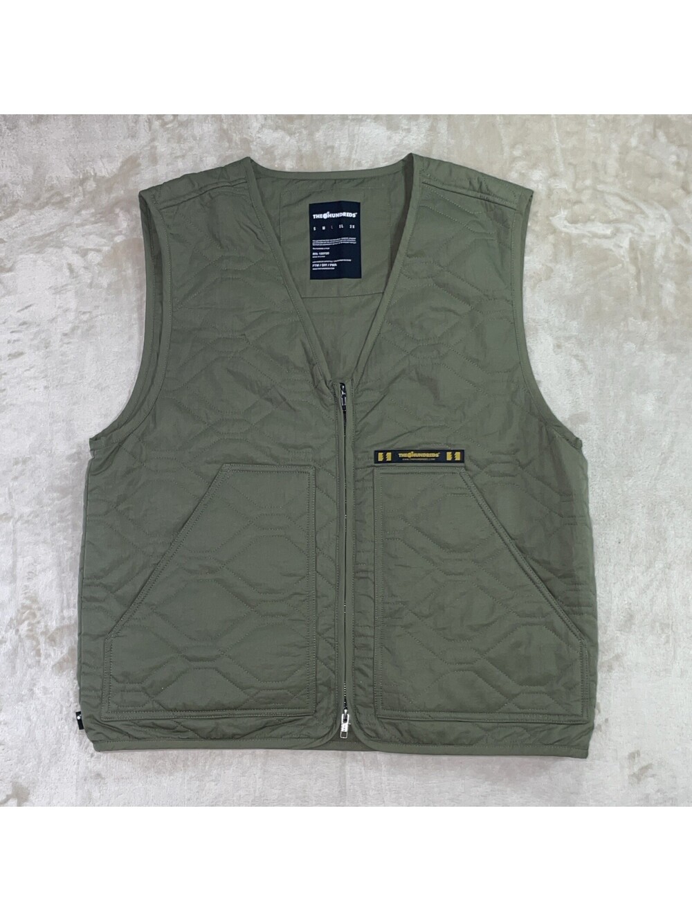 THE HUNDREDS LINK CABLE VEST MILITARY GREEN Mens Size Large - NEW WITH TAGS!